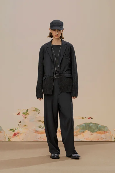 Look 50